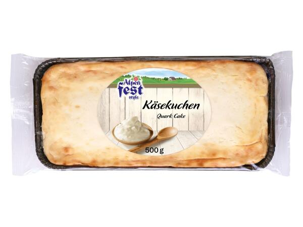 TVAROHOVÝ KOLÁČ