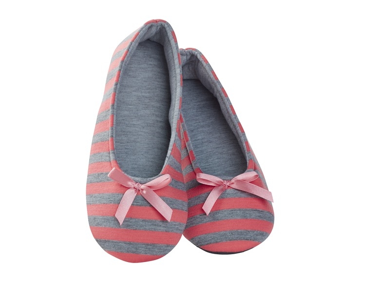 Ladies' Slippers