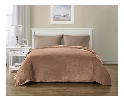Huntington Home Full/Queen or King Royal Plush Blanket