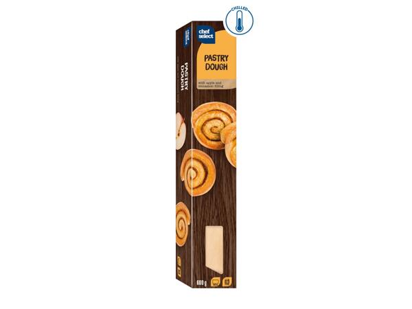 Chef Select Pastry Dough with Apple & Cinnamon Filling