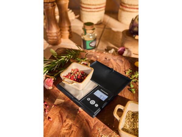 Kitchen precision scales