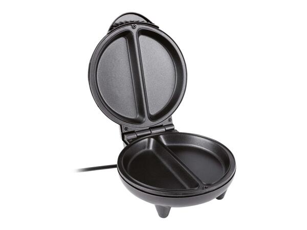 Salter Omelette Maker