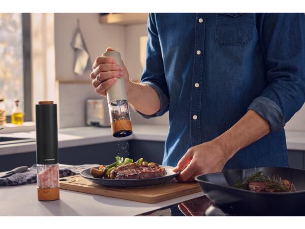 Electric Salt or Pepper Mill