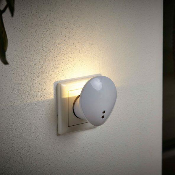 LIGHT 	 				Natlys