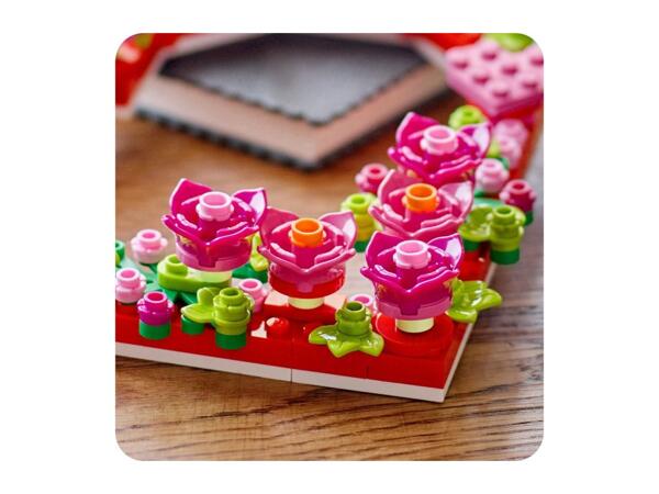 LEGO(R) Heart Ornament - 254 Pieces