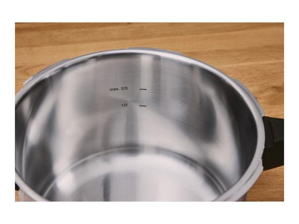 Silvercrest 6L Pressure Cooker