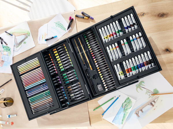 Coffret à dessin et peinture, 174 pièces