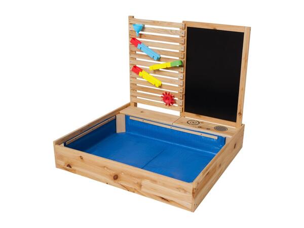Sandpit With Water Wall - 28 Pieces