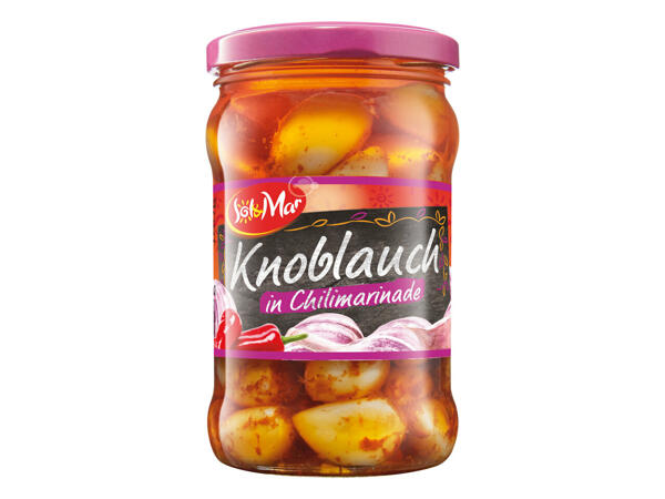 Eingelegte Knoblauchzehen