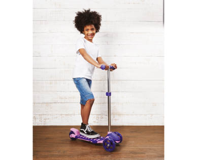 Tilt 'n' Turn Scooter