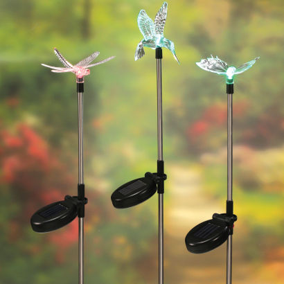 Figurine de jardin à énergie solaire