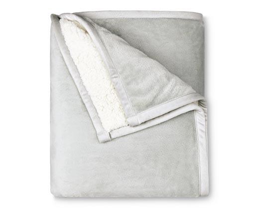Huntington Home 
 60" x 70" Velvet Plush Sherpa Throw