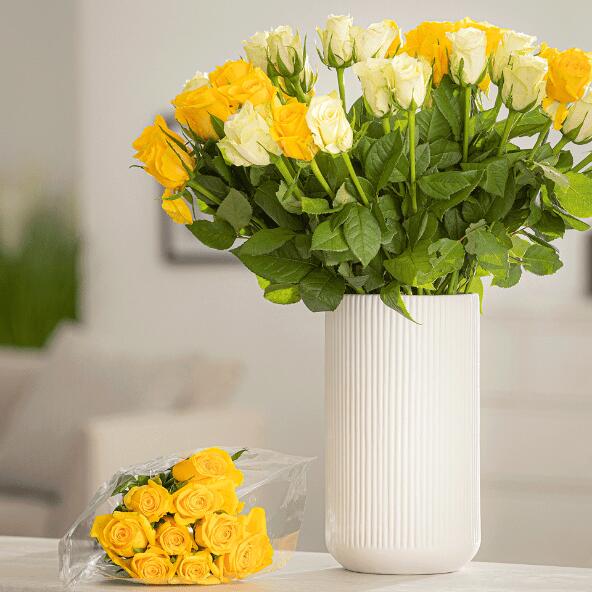 LIVING ART(R) Vase
