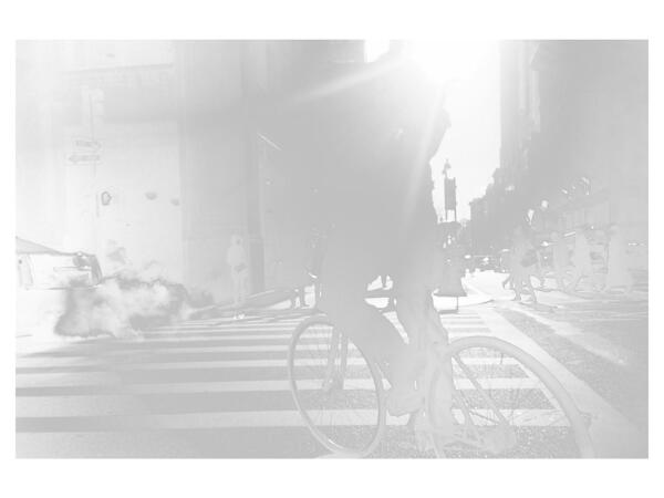 CRIVIT CYKLISTICKÁ HELMA S KONCOVÝM SVĚTLEM PRO DOSPĚLÉ