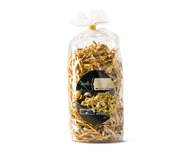 Specially Selected Assorted Flavored Noodles
