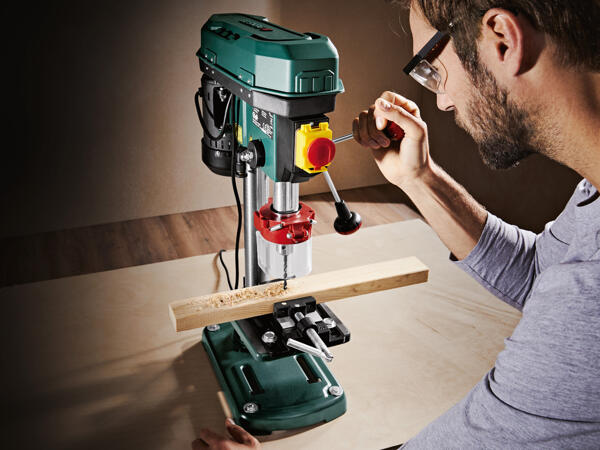 Tischbohrmaschine