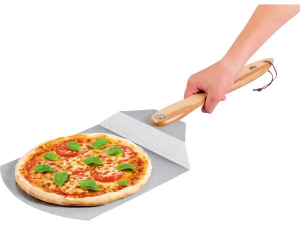 Pizza peel paddle or cutter