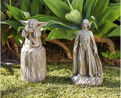 Star Wars Statues