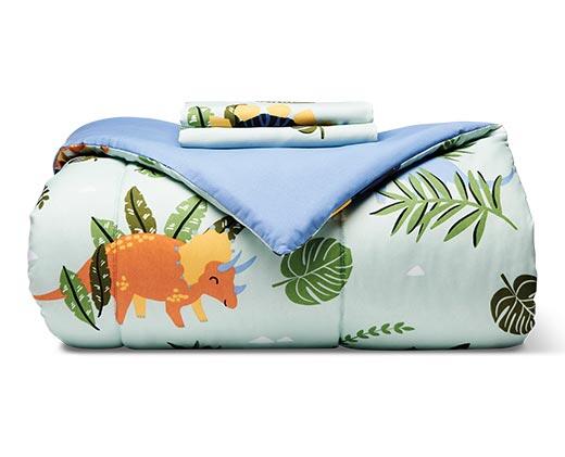 Huntington Home Twin or Full Comforter Set