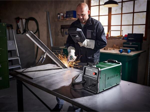 Inverter flux cored wire welder