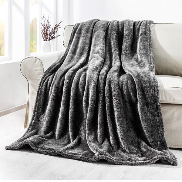 Kuscheldecke "Knut"