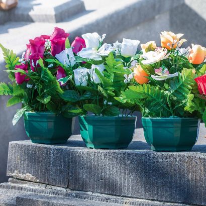 Kunstblumenkomposition