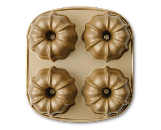 Crofton 
 Bundt Cake Pans