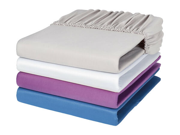Meradiso Microfibre Fitted Sheet