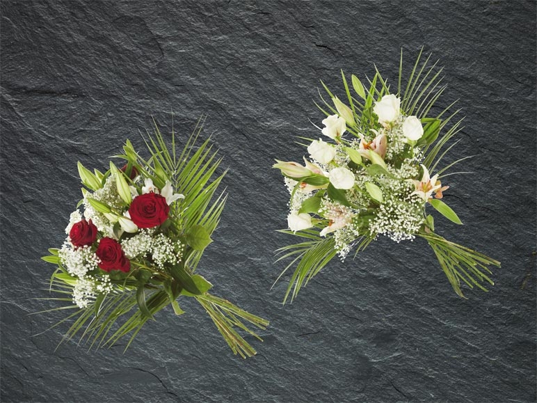 Bouquet exclusif de roses et de lys pour la Journée internationale de la femme (dès 7./ 8.3.)