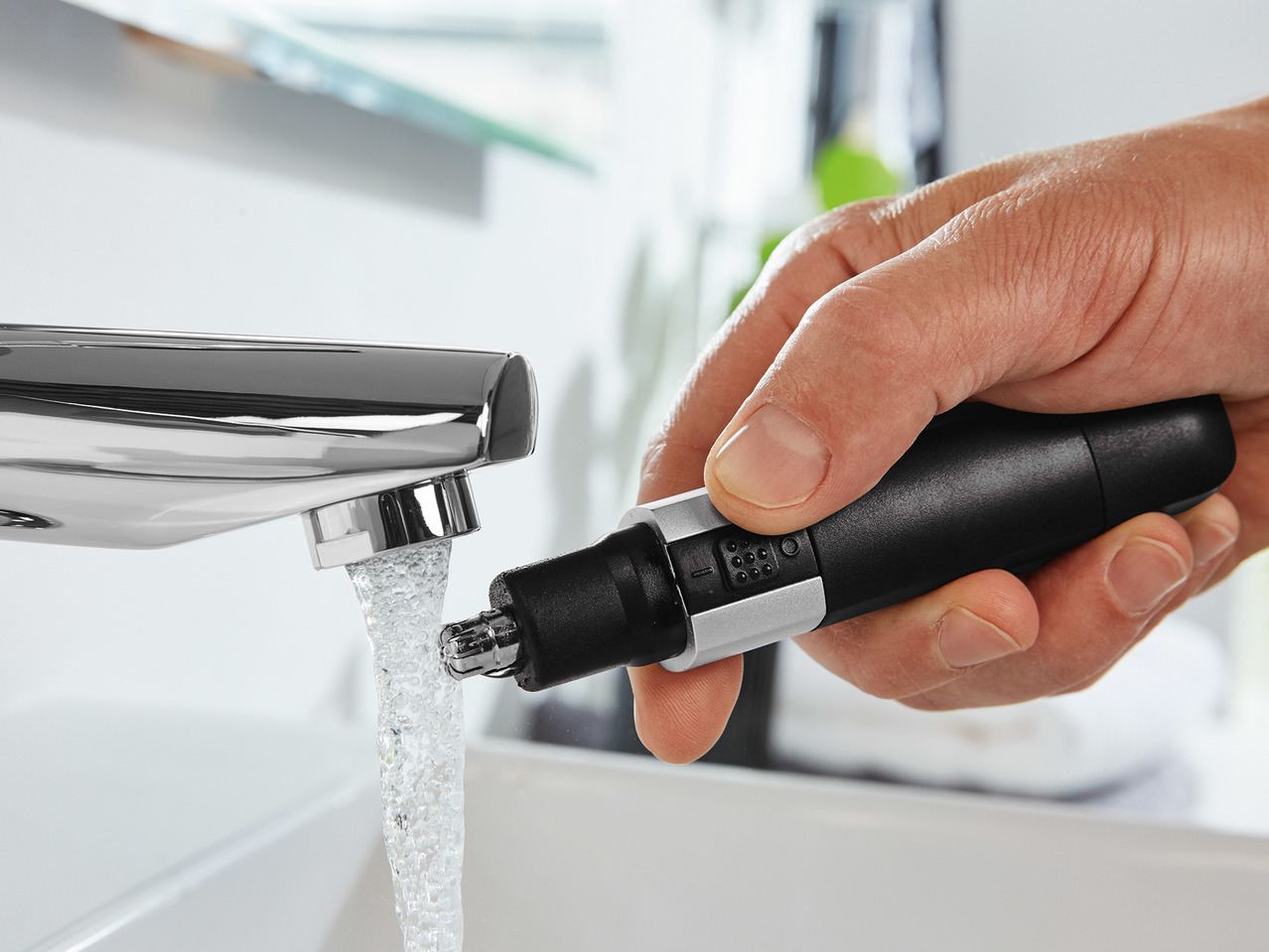 Silvercrest Nose and Ear Hair Trimmer1