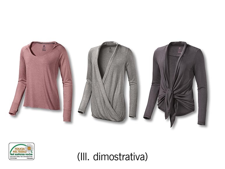 T-shirt/ cardigan