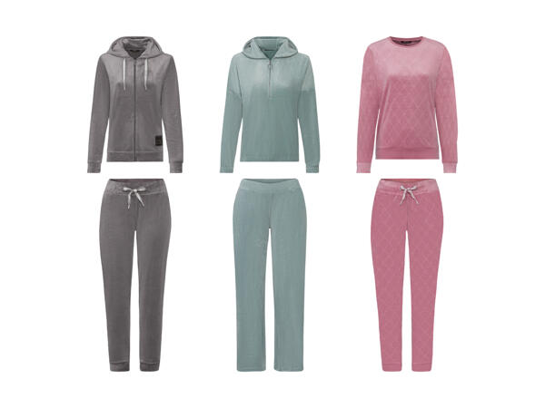 Ensemble en velours