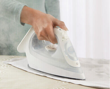 Braun Texstyle 3 Steam Iron