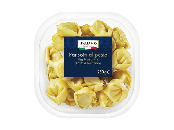 Italiensk-inspireret is eller frisk pasta med fyld