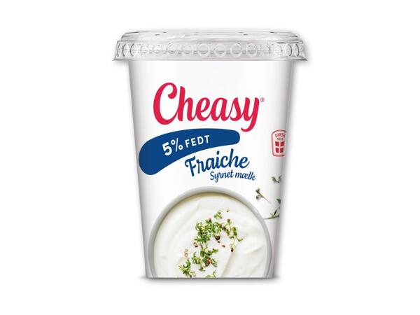 Cheasy fraiche eller salatost i tern