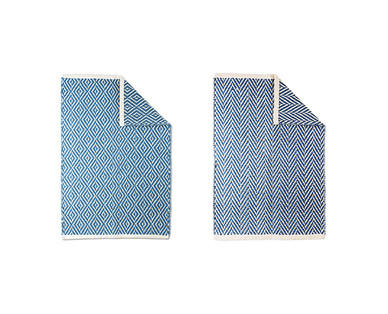 Huntington Home 24" x 36" Hand-Woven Accent Rug