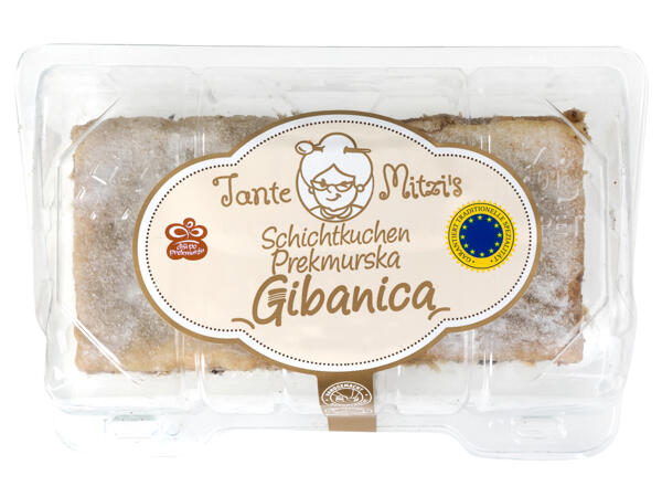 Tante Mitzi‘s Nusskäsekuchen