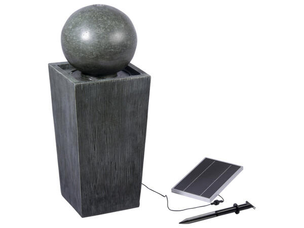 Zahradní fontána s LED osvětlením