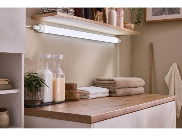 LED Moisture-Proof Light
