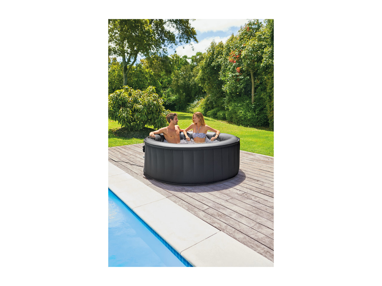 MSPA Inflatable 4-Person Whirlpool1
