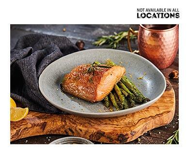 Ducktrap 
 FRESH Lightly Smoked Salmon Portions