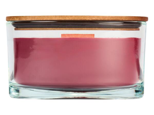 Scented Candle In Glass Jar With Wooden Wick