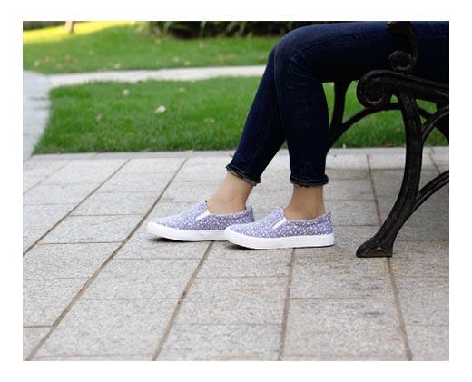 Serra 
 Ladies' Canvas Sneakers