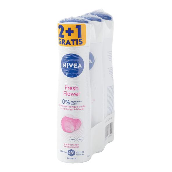 NIVEA(R) 				Spray déodorant, 3 pcs