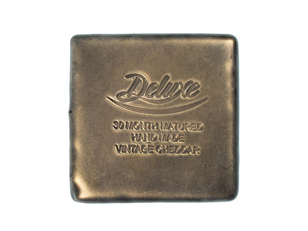 Deluxe 30 Month Matured Handmade Vintage Cheddar