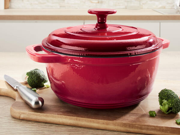 Cast Iron Casserole Dish