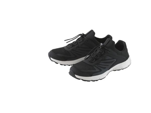 Ladies' outdoor shoes