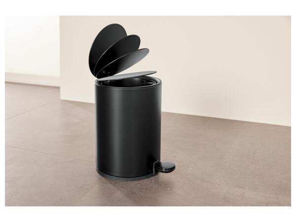 Pedal Bin 2.8L