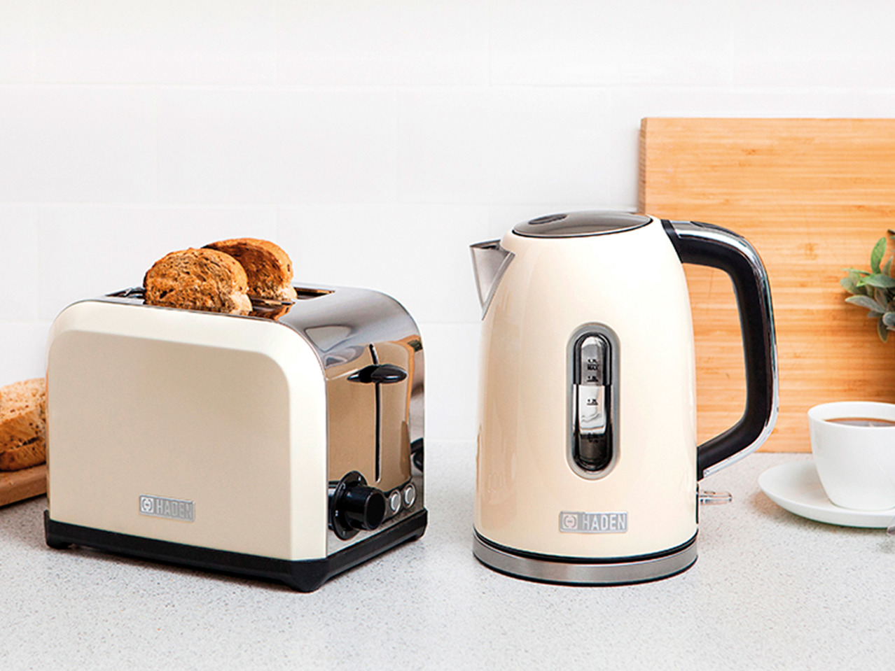 Haden Toaster and Kettle Set1