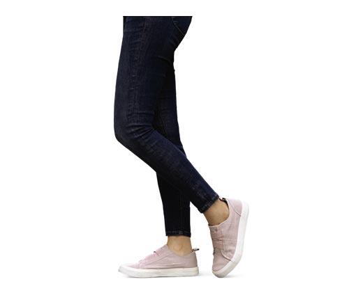 Serra
Ladies' Canvas Sneakers